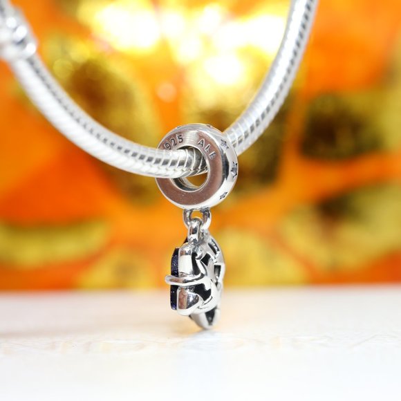PANDORA Celestial Galaxy Star Murano Charm 792368C01 - Picture 3 of 5